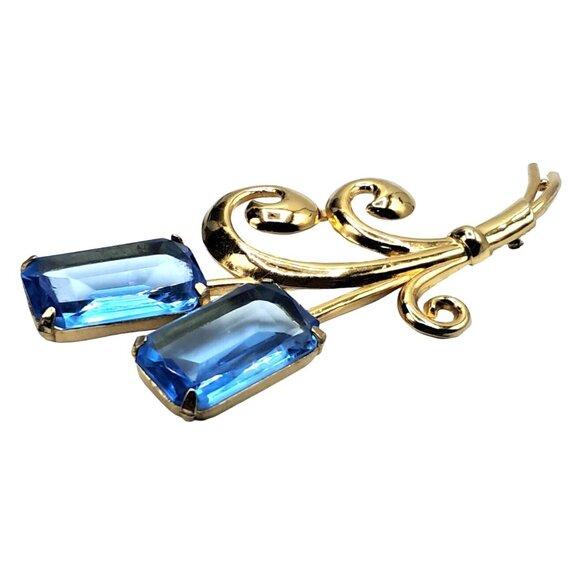 Vintage Gold Tone Floral Brooch With Blue Glass Stones Costume Jewelry - Picture 7 of 11